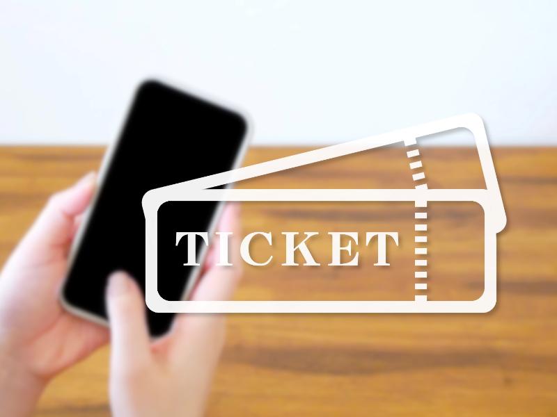 スマートフォンでチケットを購入するイメージ