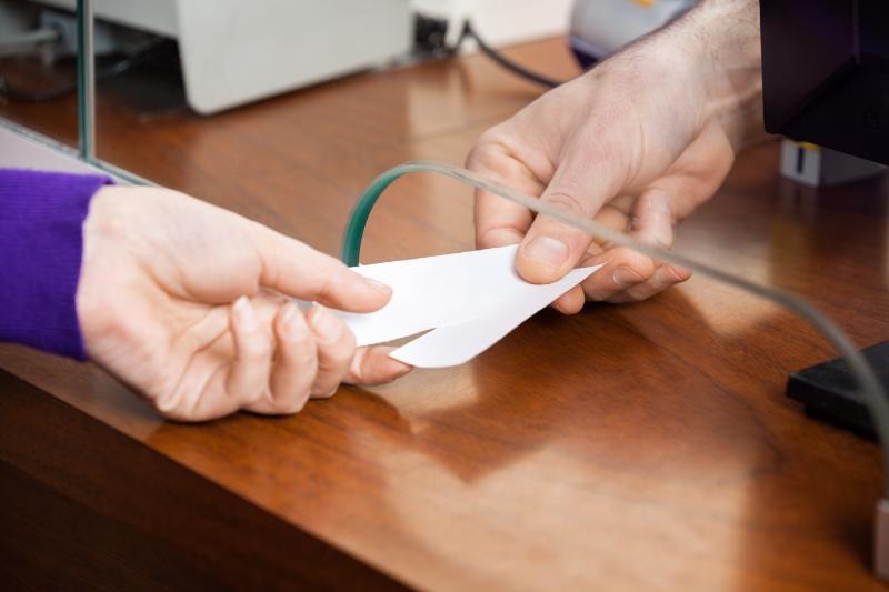 自治体イベントのチケット販売を効率化！課題とシステム活用のポイントを解説